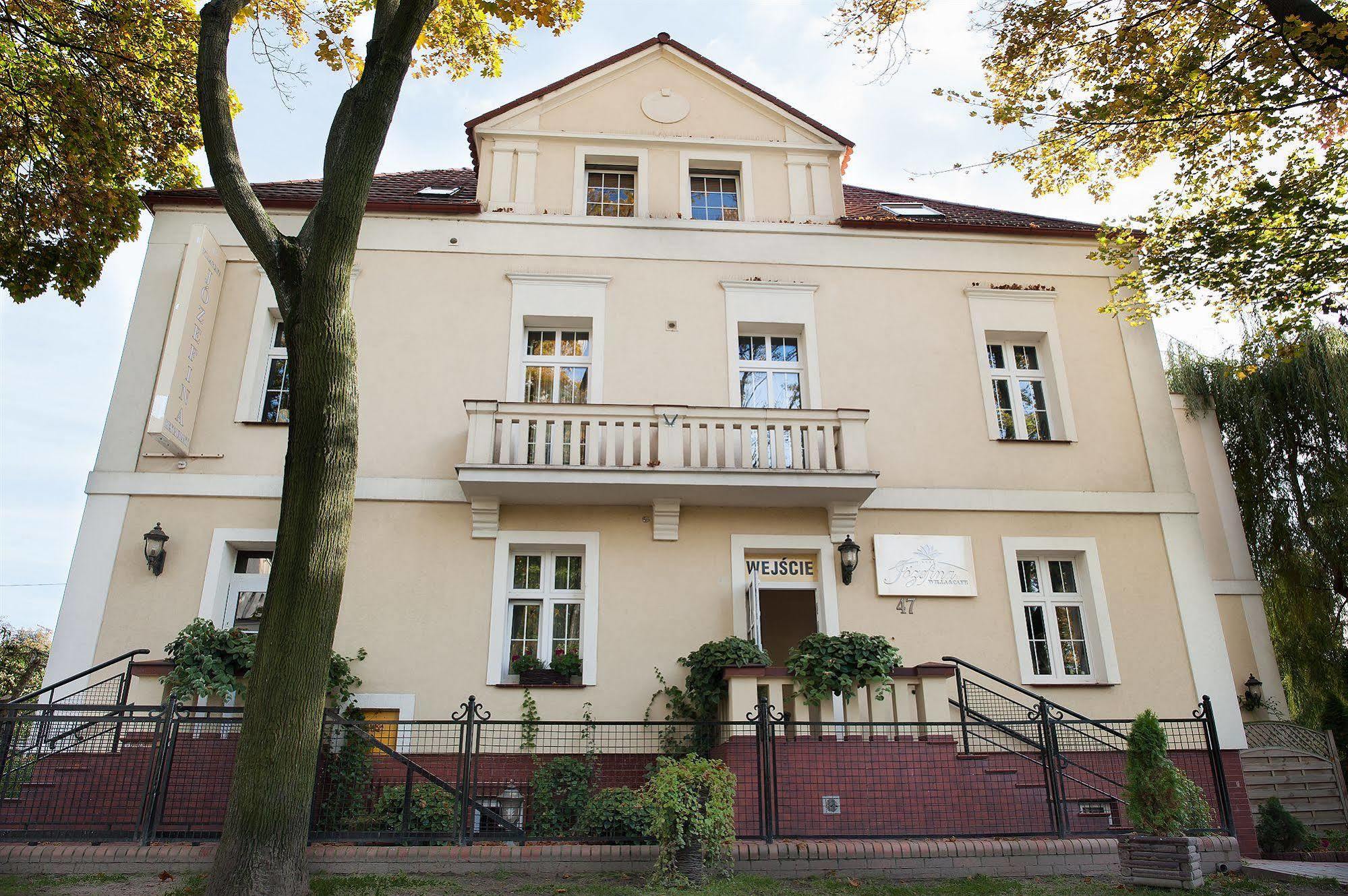 Willa Jozefina Villa Inowroclaw Exterior photo